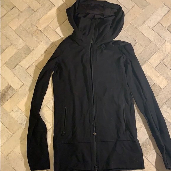 lululemon athletica Jackets & Blazers - Lululemon black front zip hooded jacket size 4